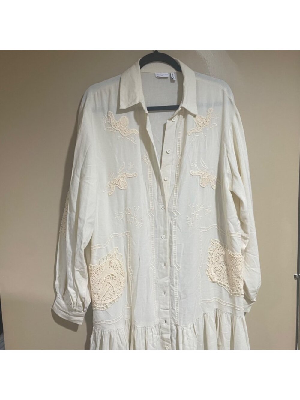 Asos oversized shirtdress with volume sleeve and cutwork - Picture 6 of 10